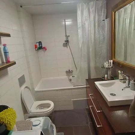 Solid In Zolit Lägenhet *